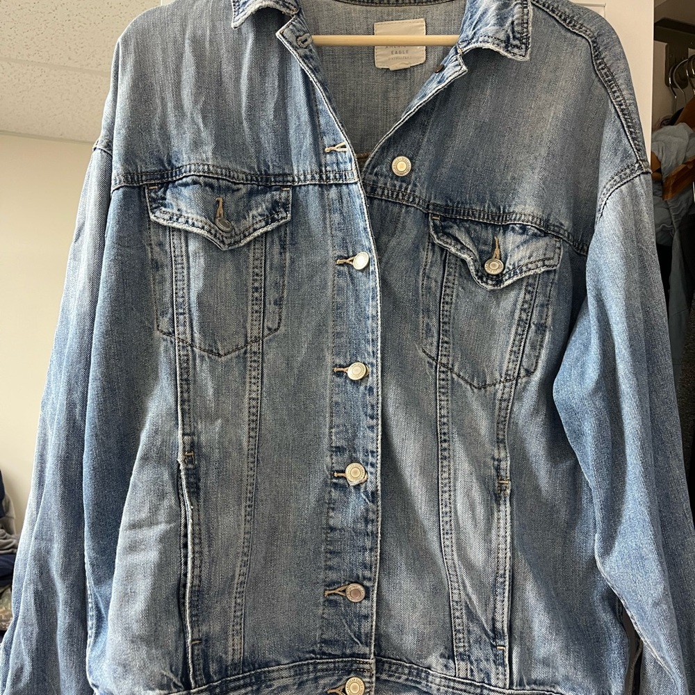 American Eagle Outfitters Light Blue Denim Jacket